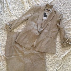 Cream skirt & blazer Ann Taylor set